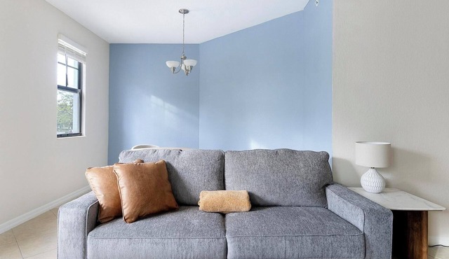 Landing | Modern 1BD, Clubhouse, Gym