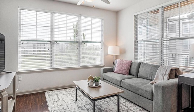 Landing | Modern 1BD, Game Room, Clubhouse