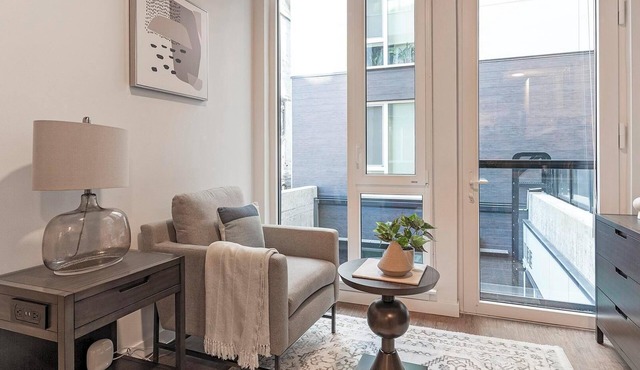 Landing | Modern 1BD, Game Room, Courtyard