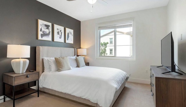 Landing | Modern 1BD, Gym