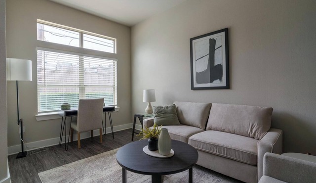 Landing | Modern 1BD, Gym, Yoga Studio