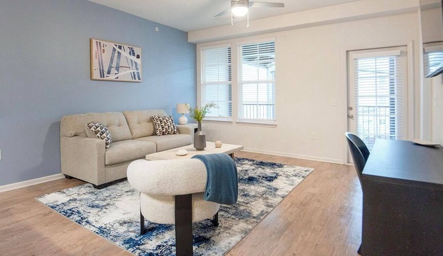 Landing | Modern 1BD, Gym, Yoga Studio