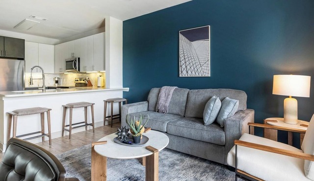 Landing | Modern 1BD in Downtown Fort Worth