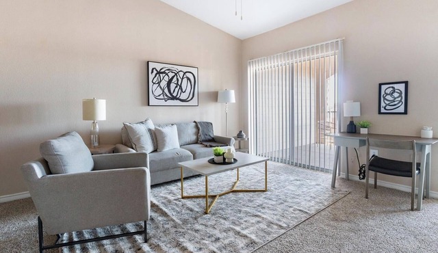 Landing | Modern 1BD, Rooftop Lounge, Pool