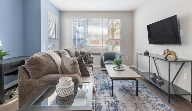 Landing | Modern 1BD, Clubhouse, Gym