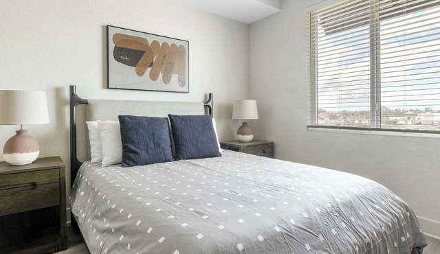 Landing | Modern 1BD, Yoga Studio, Clubhouse