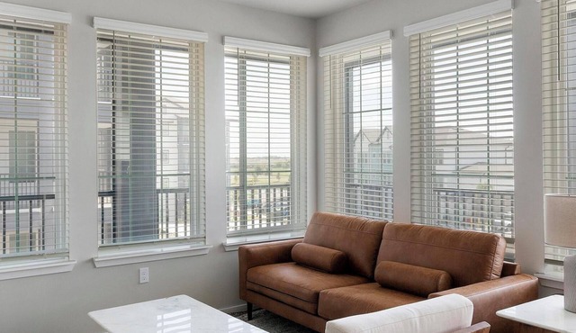 Landing | Modern 2BD, Clubhouse, Gym
