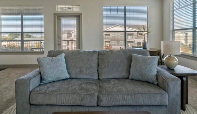 Landing | Modern 2BD, Courtyard, Gym