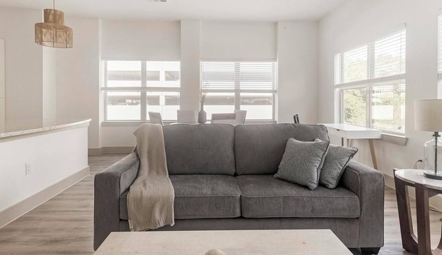 Landing | Modern 2BD, Courtyard, Gym