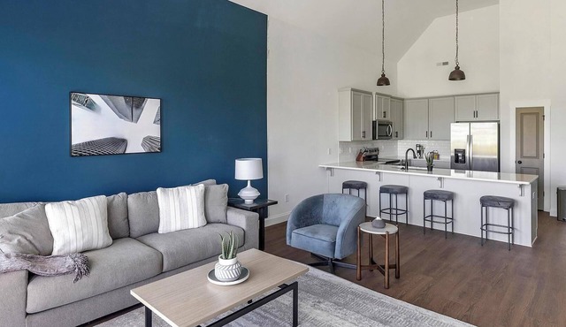 Landing | Modern 2BD, Gym, Clubhouse