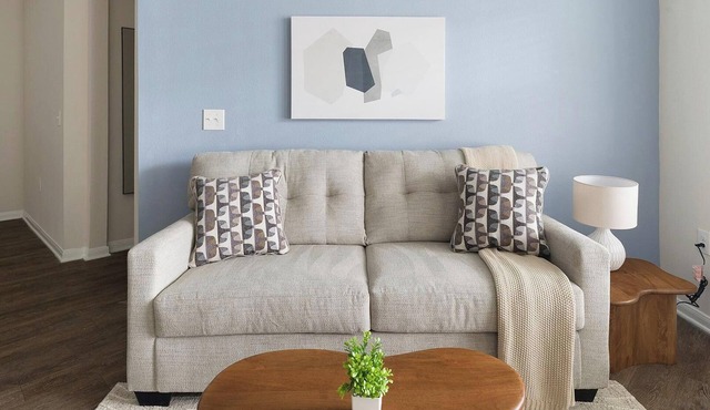 Landing | Modern 2BD, Gym, Game Room