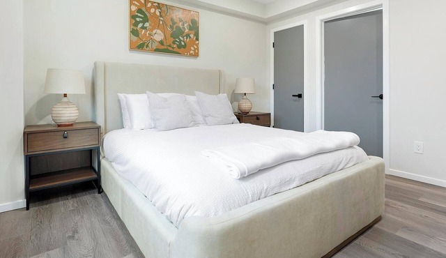 Landing | Modern 2BD, Gym, Clubhouse