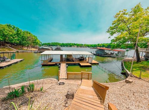 Landing on Lake Time-Lakefront 4BD2BADockDeck
