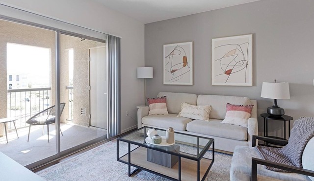 Landing | Spectacular 1BD, Gym