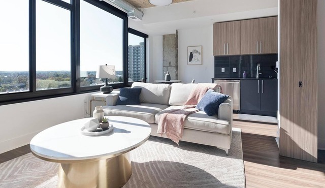 Landing | Spectacular 1BD, Game Room, Gym