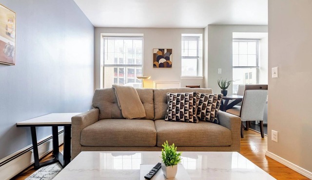Landing | Spectacular 1BD, Gym