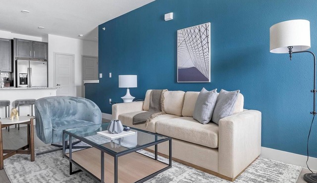 Landing | Spectacular 1BD, Pool, Gym