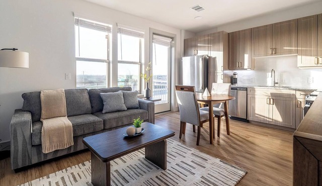Landing | Spectacular 1BD, Clubhouse, Gym