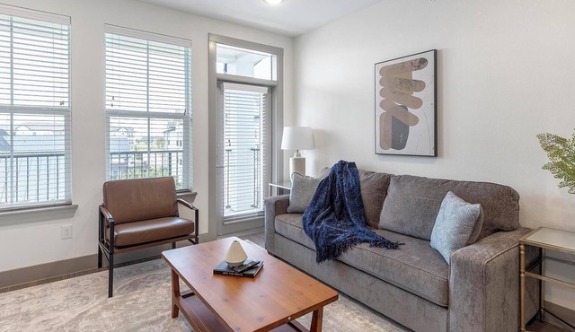 Landing | Spectacular 1BD, Yoga Studio, Gym