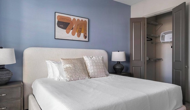 Landing | Spectacular 1BD, Gym, Clubhouse