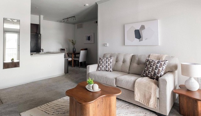 Landing | Spectacular 1BD, Game Room, Clubhouse