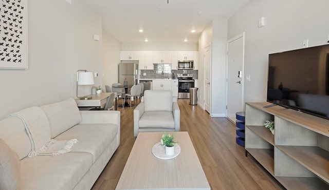 Landing | Spectacular 2BD, Pool, Rooftop Lounge