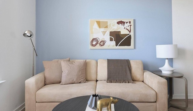 Landing | Spectacular 2BD, Gym, Clubhouse