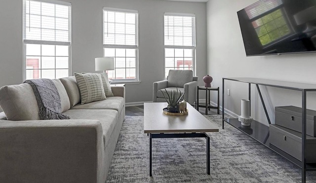 Landing | Spectacular 2BD, Gym, Game Room