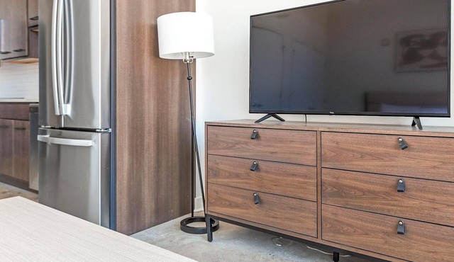 Landing | Spectacular Studio, Gym, Courtyard