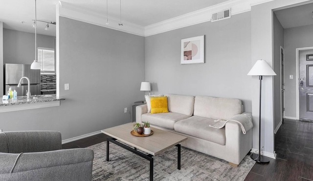 Landing | Spectacular 2BD, Pool, Gym