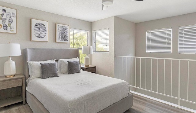 Landing | Spectacular 1BD, Gym, Courtyard