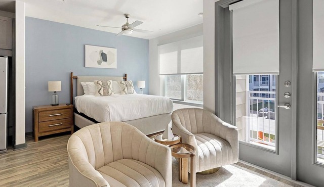 Landing | Spectacular Studio, Game Room, Gym