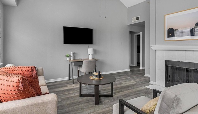 Landing | Spectacular 2BD, Gym, Clubhouse