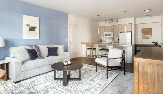 Landing | Spectacular 1BD, Gym, Pool