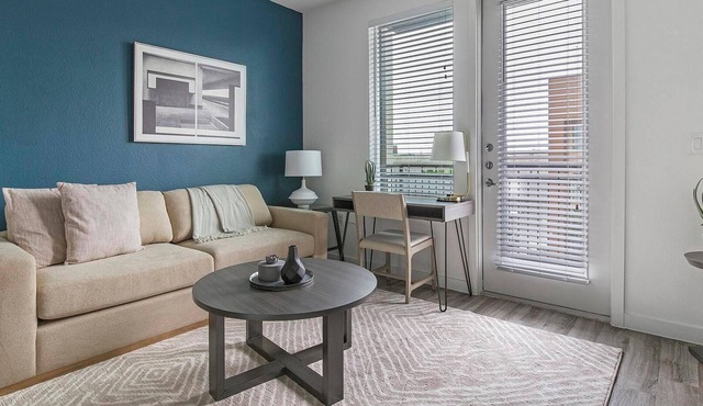 Landing | Spectacular 1BD, Gym, Clubhouse