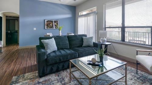 Landing Spectacular 1BD Gym