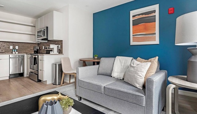 Landing | Stunning 1BD, Gym