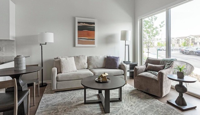 Landing | Stunning 1BD, Yoga Studio, Gym