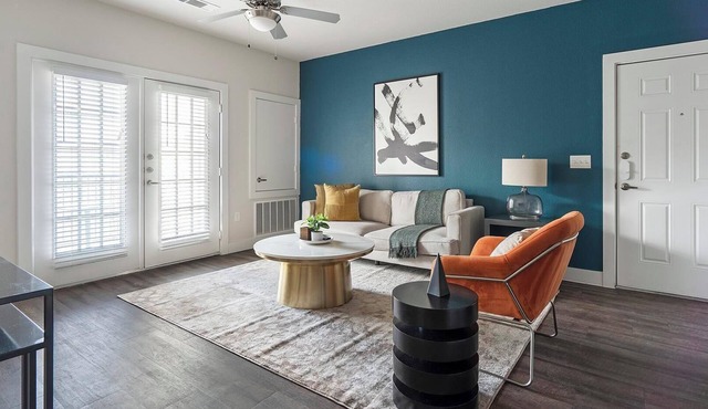Landing | Stunning 1BD, Gym, Clubhouse