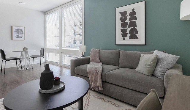Landing | Stunning 1BD, Game Room, Gym
