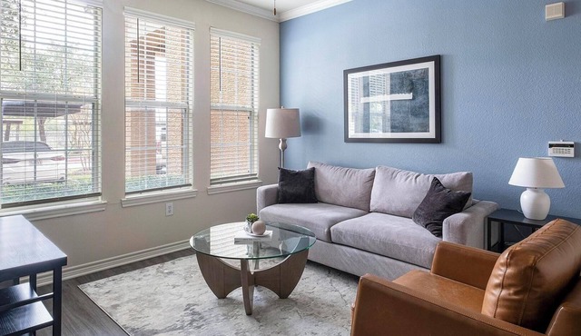 Landing | Stunning 1BD, Clubhouse, Gym