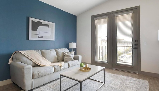 Landing | Stunning 1BD, Clubhouse, Gym
