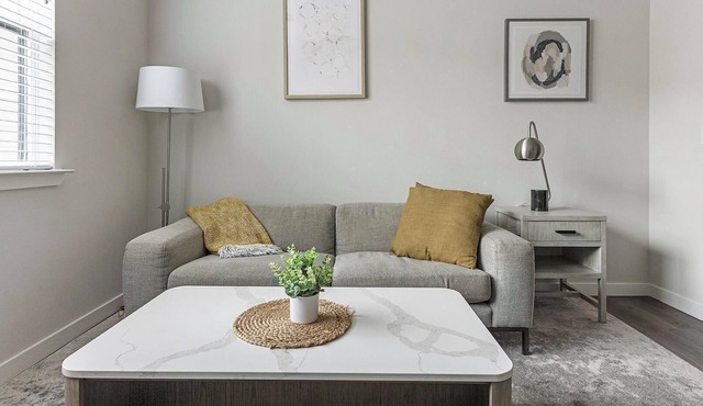 Landing | Stunning 1BD, Courtyard, Pool