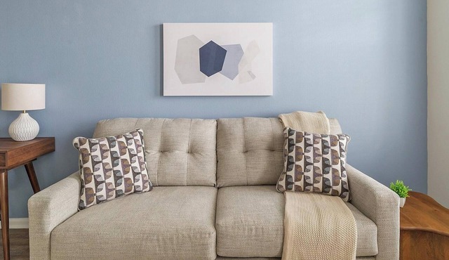 Landing | Stunning 1BD, Game Room, Gym