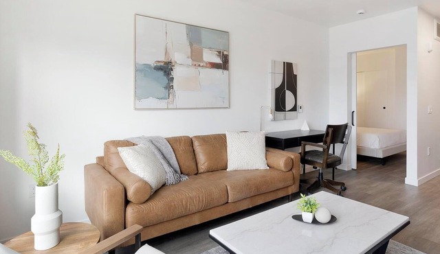 Landing | Stunning 1BD, Gym