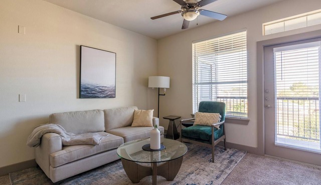 Landing | Stunning 1BD, Pool, Courtyard