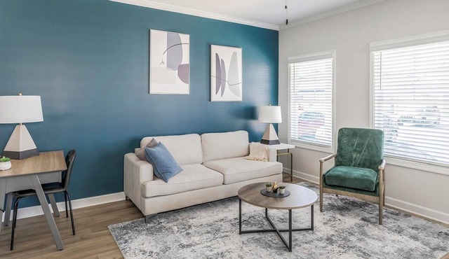 Landing | Stunning 1BD, Courtyard, Gym