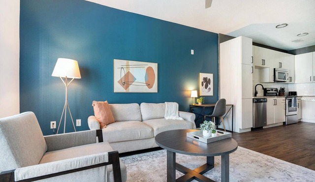Landing | Stunning 1BD, Pool, Courtyard