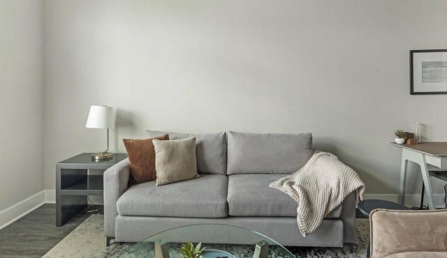 Landing | Stunning 1BD, Yoga Studio, Pool