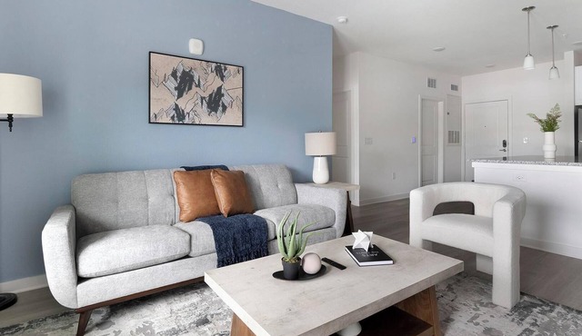Landing | Stunning 2BD, Clubhouse, Gym